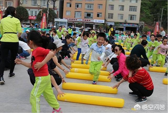 幼儿园老师要求家长准备元旦节目，但家长确实没有这方面的艺术细胞，该如何回复老师？